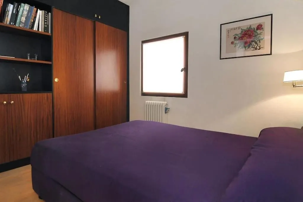 Ca' Della Tana Charming Apartment In Biennale Area Venetië